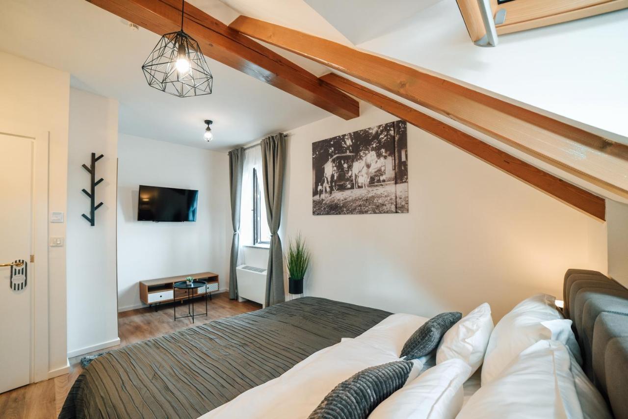 Chop Old House Hotel 大戈里察 外观 照片